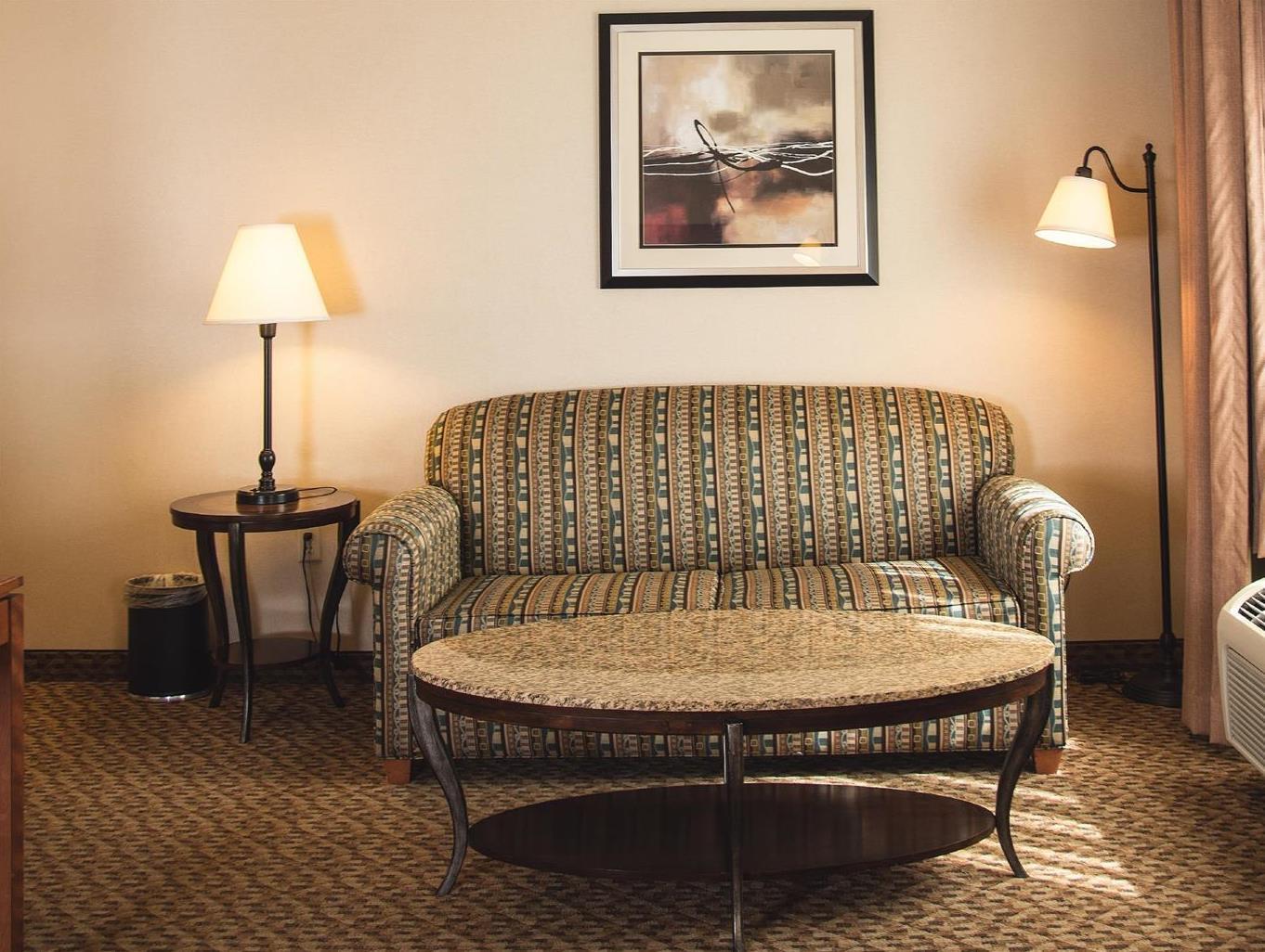 Hampton Inn & Suites Грили Экстерьер фото